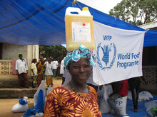 日本、アフリカの飢餓解消に向け国連WFPの栄養事業を支援